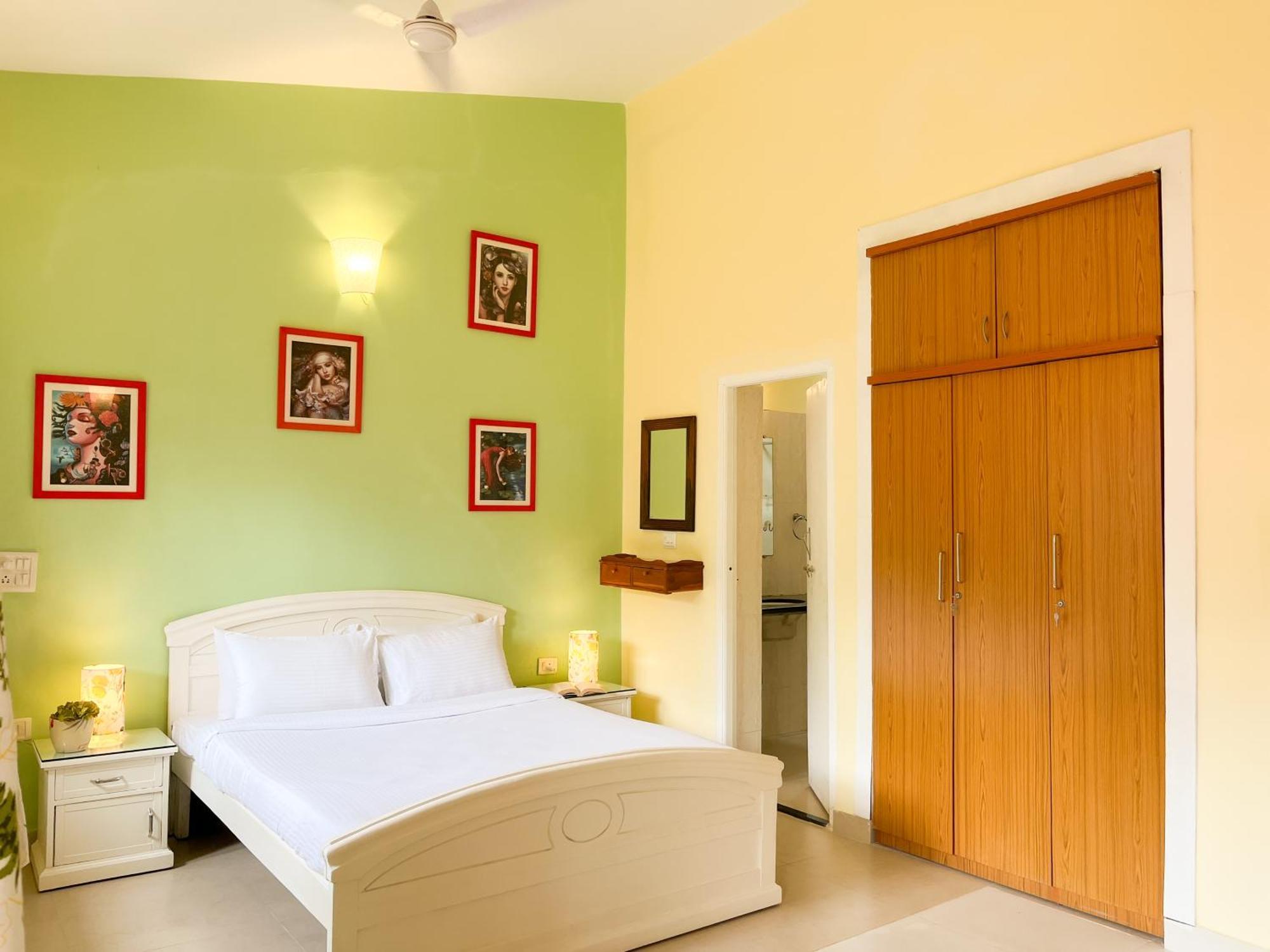 Rainforest - Casa Azure 5 Min Walk To The Beach Calangute Room photo